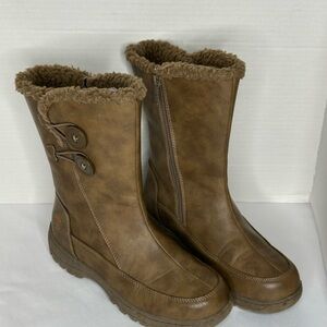 Totes  Brown Winter Boots with Faux Fur Lining